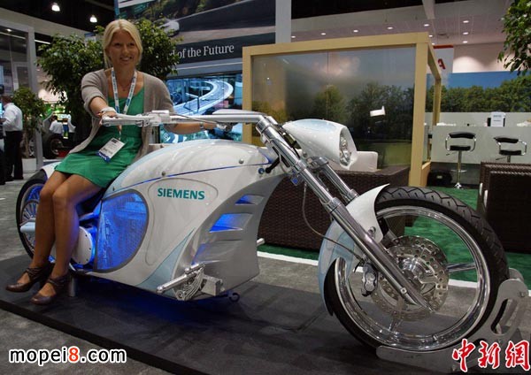 西門子電動(dòng)摩托車亮相2012世界電動(dòng)車展會(huì)