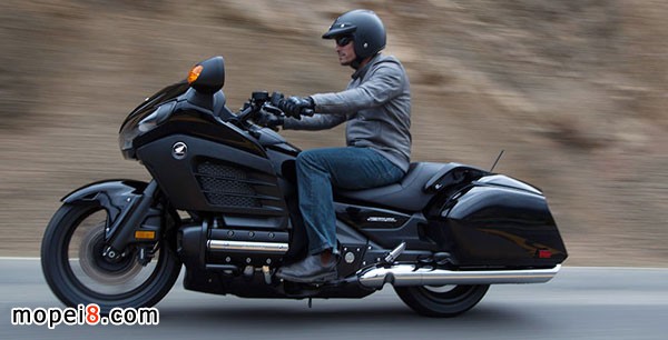 Honda F6B摩托車(chē)