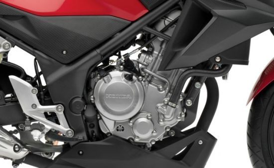 2015-honda-cb300f摩托車引擎