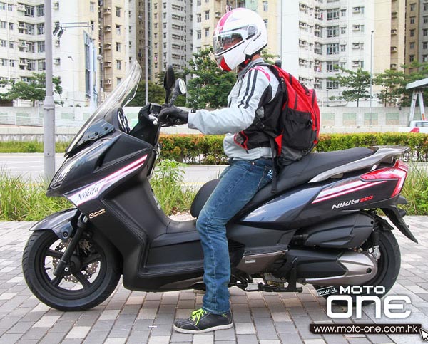 KYMCO Nikita 300-Downtown300i臺灣版