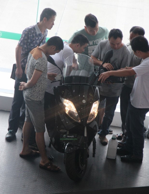 模擬對(duì)大排機(jī)車的檢測(cè)檢修