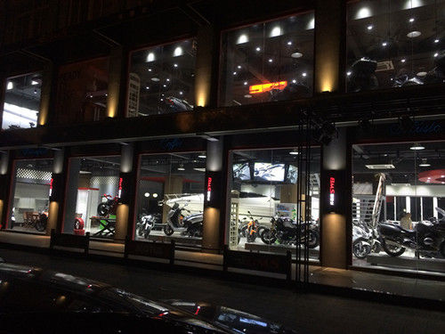 車迷最愛(ài)的摩托車店