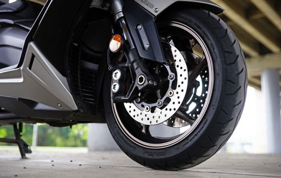2015款雅馬哈TMAX 530 ABS 摩托車測(cè)評(píng)