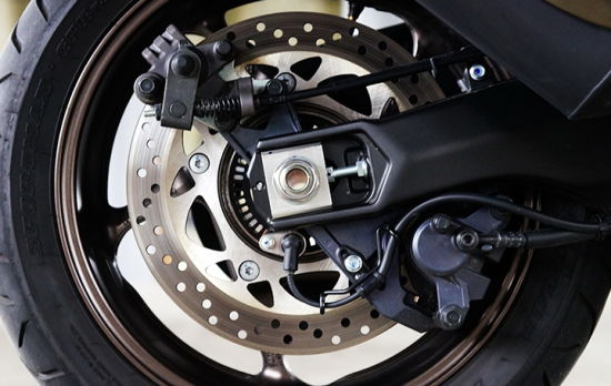 2015款雅馬哈TMAX 530 ABS 摩托車測(cè)評(píng)