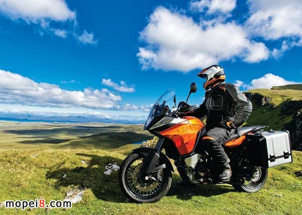 2015年KTM摩托車ADVENTURE發(fā)布售價(jià)20.8萬起