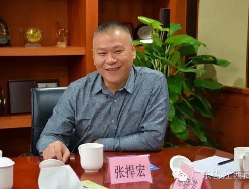 汽摩專委會(huì)常務(wù)副會(huì)長(zhǎng)張捍宏